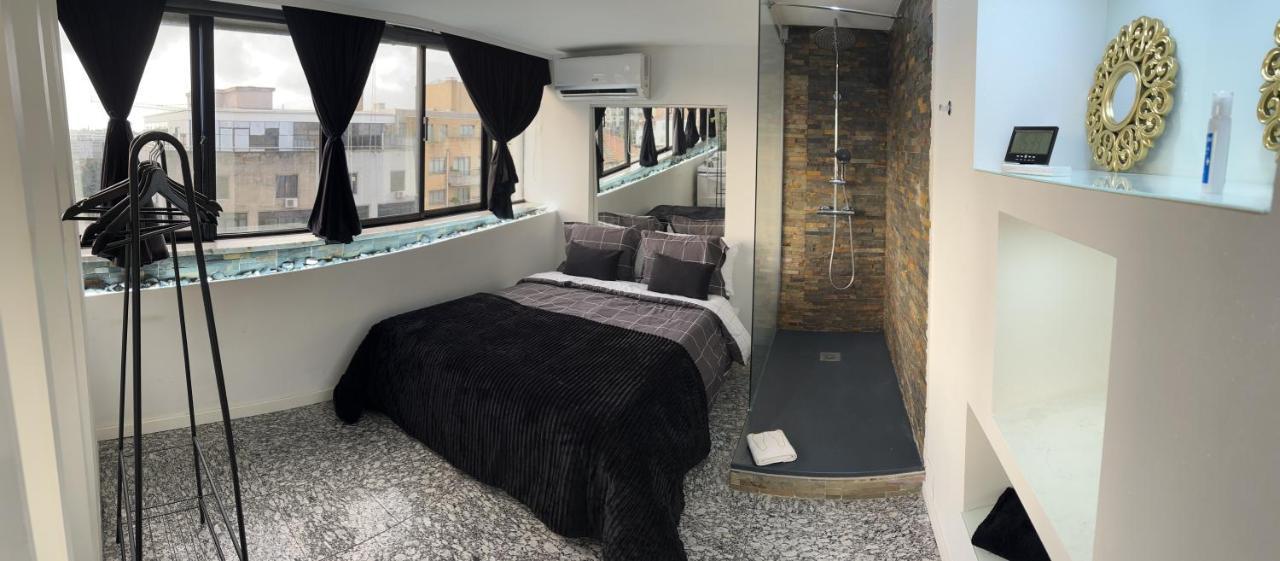 וילה נובה דה גאיה Modern Room With Indoor Shower Near The River - Quarto Moderno Com Duche Interior Proximo Da Ribeira מראה חיצוני תמונה